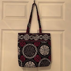 Vera Bradley lot of tote, large cosmetic bag, 2 small cosmetic bags & wristlet.